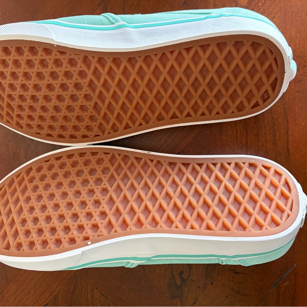 Mint Green Slip On VANS Women's Sneakers size 8 - Picture 3 of 16